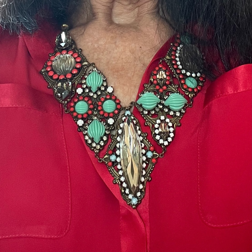 Stunning - Anton Heunis - Coral Crystal Turquoise Necklace 199$